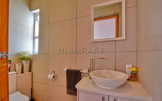 8 Bedroom House For Sale in Mile 4 Extension 1, Swakopmund