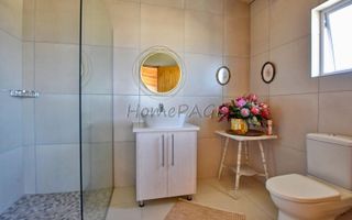 8 Bedroom House For Sale in Mile 4 Extension 1, Swakopmund