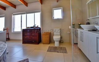 8 Bedroom House For Sale in Mile 4 Extension 1, Swakopmund