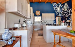 8 Bedroom House For Sale in Mile 4 Extension 1, Swakopmund