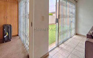 3 Bedroom House For Sale in Meersig