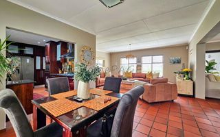 4 Bedroom House For Sale in Walvis Bay Central