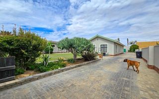 4 Bedroom House For Sale in Walvis Bay Central