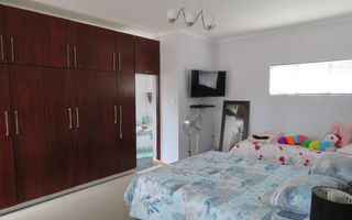 4 Bedroom House For Sale in Pioneerspark, Windhoek