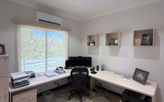 4 Bedroom House For Sale in Ludwigsdorf, Windhoek