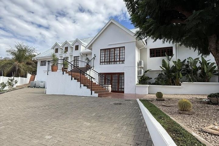 4 Bedroom House For Sale in Ludwigsdorf, Windhoek