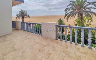 5 Bedroom House For Sale in Dolphin Beach