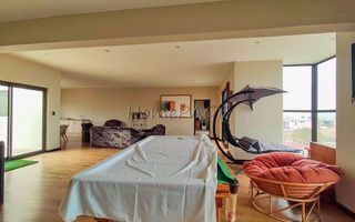 5 Bedroom House For Sale in Dolphin Beach