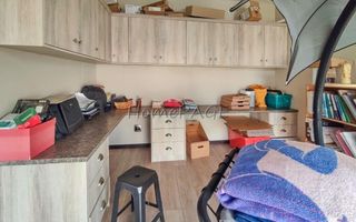 5 Bedroom House For Sale in Dolphin Beach