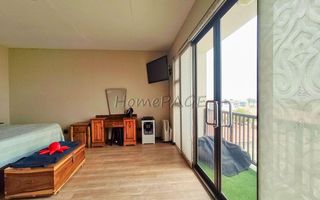 5 Bedroom House For Sale in Dolphin Beach