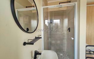 5 Bedroom House For Sale in Dolphin Beach