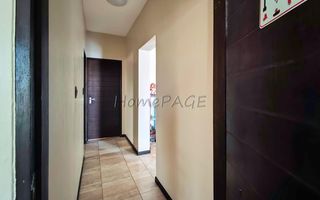 5 Bedroom House For Sale in Dolphin Beach