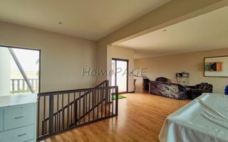 5 Bedroom House For Sale in Dolphin Beach