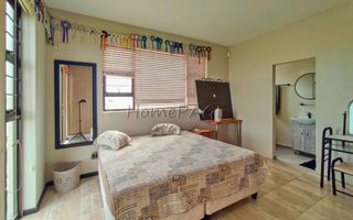 5 Bedroom House For Sale in Dolphin Beach