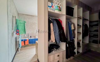 5 Bedroom House For Sale in Dolphin Beach