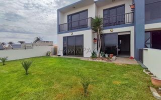 5 Bedroom House For Sale in Dolphin Beach