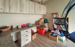 5 Bedroom House For Sale in Dolphin Beach