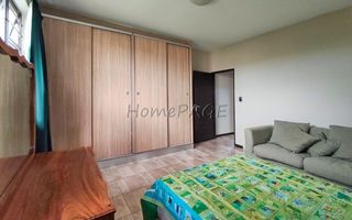 5 Bedroom House For Sale in Dolphin Beach