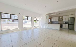 4 Bedroom House For Sale in Long Beach