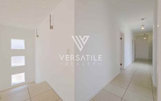 4 Bedroom House For Sale in Long Beach