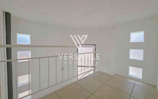 4 Bedroom House For Sale in Long Beach