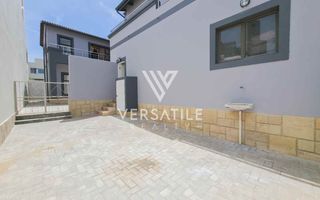 4 Bedroom House For Sale in Long Beach