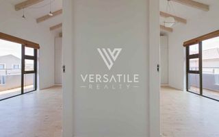 4 Bedroom House For Sale in Long Beach