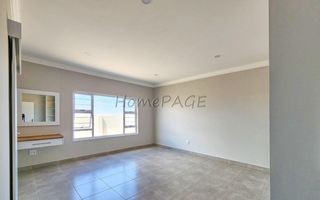 3 Bedroom House For Sale in Henties Bay Central, Henties Bay