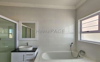 3 Bedroom House For Sale in Henties Bay Central, Henties Bay