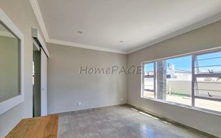 3 Bedroom House For Sale in Henties Bay Central, Henties Bay