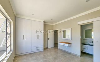 3 Bedroom House For Sale in Henties Bay Central, Henties Bay