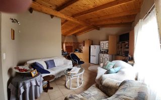 2 Bedroom House For Sale in Henties Bay Central, Henties Bay