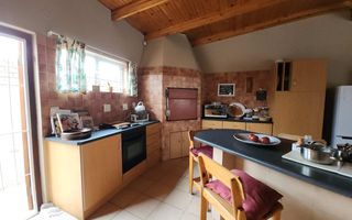 2 Bedroom House For Sale in Henties Bay Central, Henties Bay