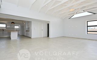 3 Bedroom House For Sale in Mile 4 Extension 1, Swakopmund