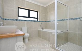 3 Bedroom House For Sale in Mile 4 Extension 1, Swakopmund