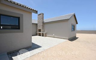 3 Bedroom House For Sale in Mile 4 Extension 1, Swakopmund