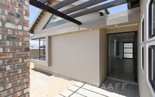 3 Bedroom House For Sale in Mile 4 Extension 1, Swakopmund