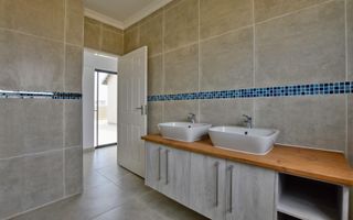 3 Bedroom House For Sale in Mile 4 Extension 1, Swakopmund