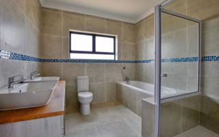 3 Bedroom House For Sale in Mile 4 Extension 1, Swakopmund