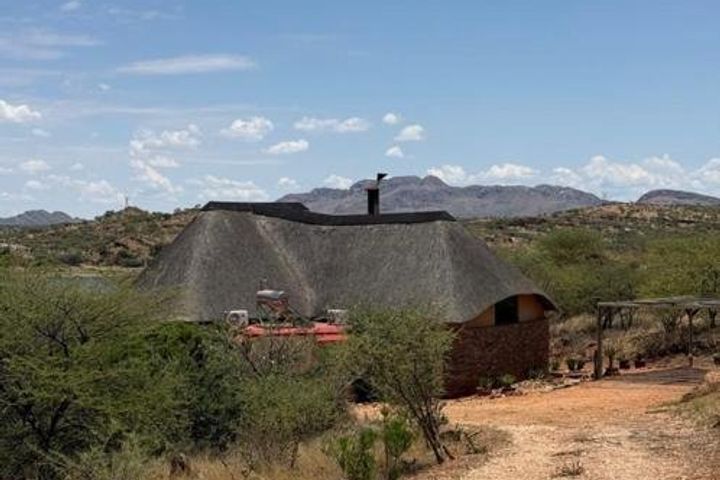 3 Bedroom House For Sale in Rehoboth