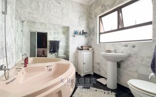 3 Bedroom House For Sale in Vineta, Swakopmund