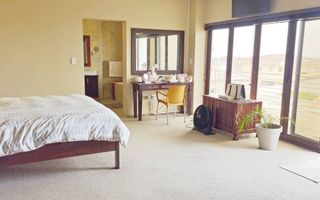 6 Bedroom House For Sale in Walvis Bay Central