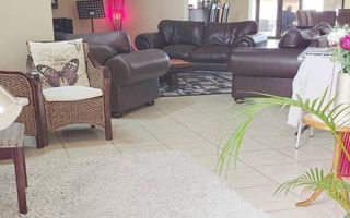 6 Bedroom House For Sale in Walvis Bay Central