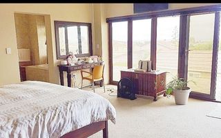 6 Bedroom House For Sale in Walvis Bay Central