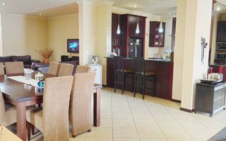 6 Bedroom House For Sale in Walvis Bay Central