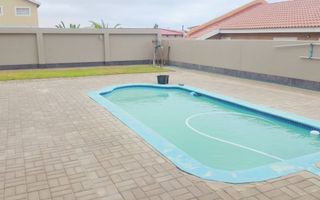 6 Bedroom House For Sale in Walvis Bay Central