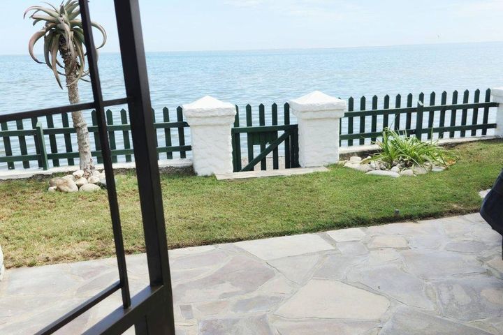 2 Bedroom House To Rent in Lagoon