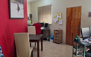 Office / Retail / Mixed Use For Sale in Windhoek West, Windh...