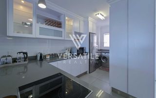 2 Bedroom House To Rent in Dolphin Beach