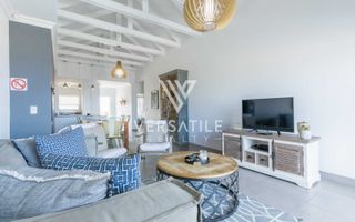 2 Bedroom House To Rent in Dolphin Beach